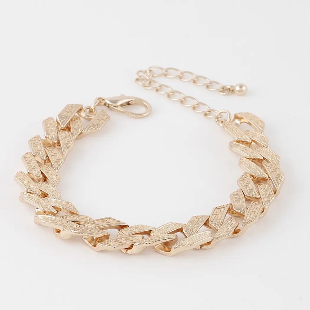 Aztec Pattern Curb Chain Bracelet - Picture 2 of 3